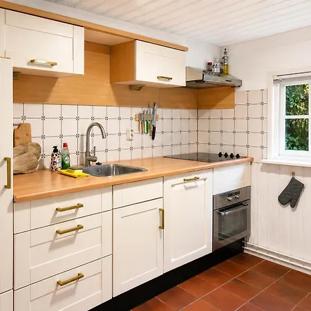 Chalet Cosy In The Woods - With Whirlpool, Piano & Fireplace *