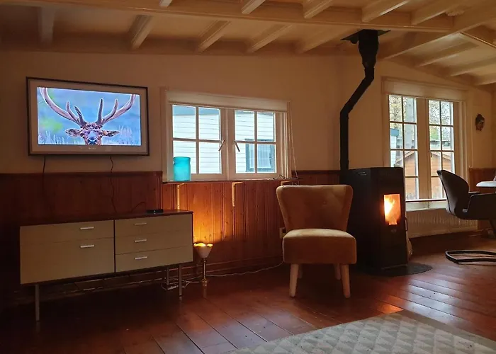 Perfect Get Away - Cosy In The Woods